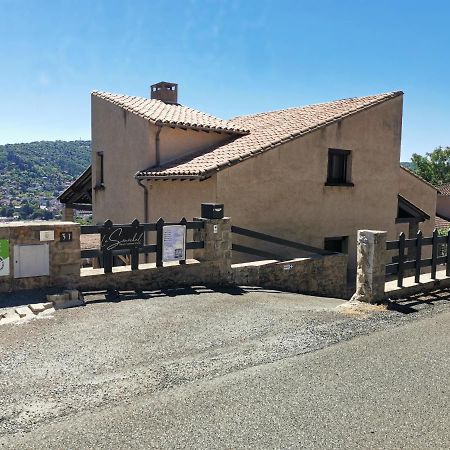 Bed and Breakfast Le Senechal Вільфранш-де-Руерг Екстер'єр фото