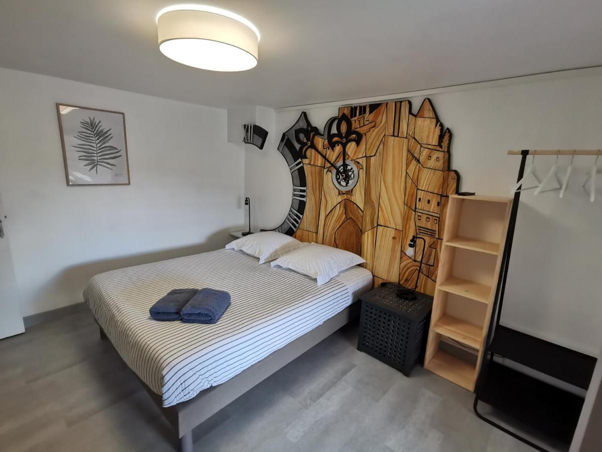 Bed and Breakfast Le Senechal Вільфранш-де-Руерг Екстер'єр фото