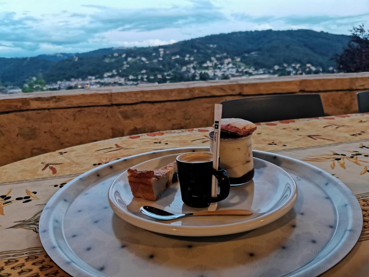 Bed and Breakfast Le Senechal Вільфранш-де-Руерг Екстер'єр фото